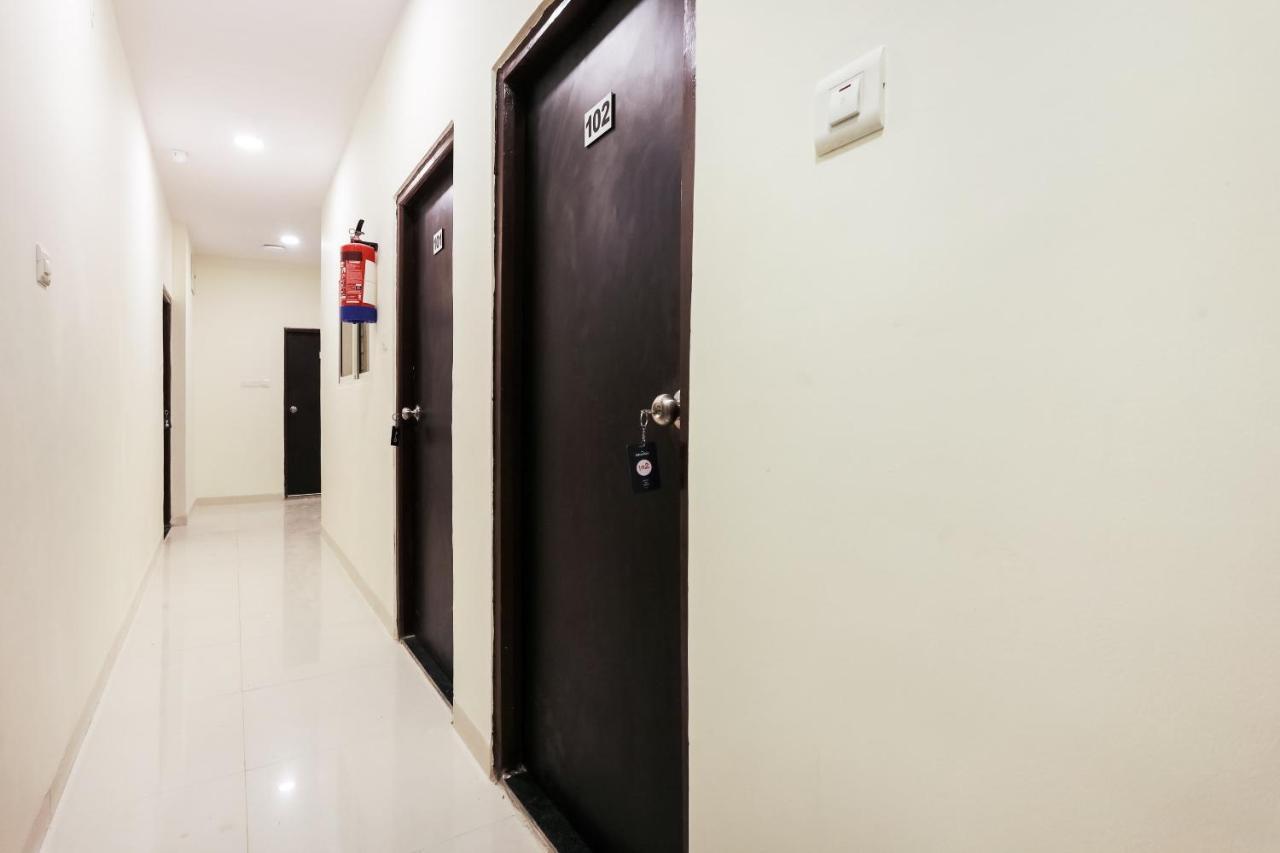 Oyo Flagship 30861 Hotel Velocity Vijay Nagar Indore Exterior foto