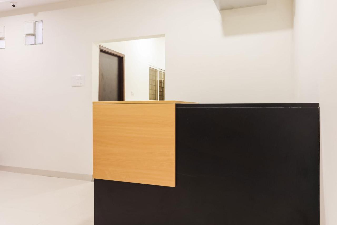Oyo Flagship 30861 Hotel Velocity Vijay Nagar Indore Exterior foto